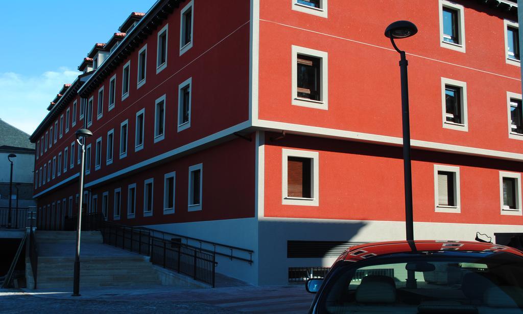 The Factory Residence Hall Segovia Dış mekan fotoğraf