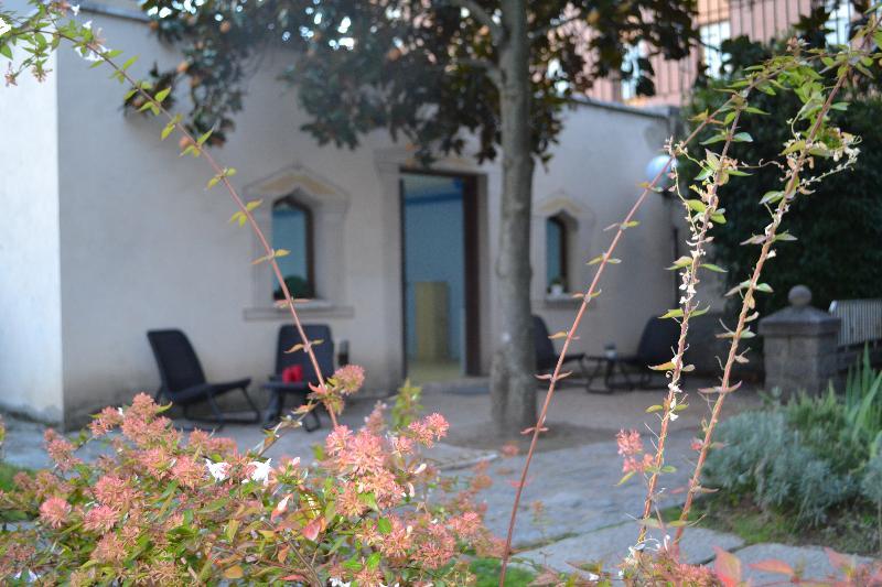 The Factory Residence Hall Segovia Dış mekan fotoğraf