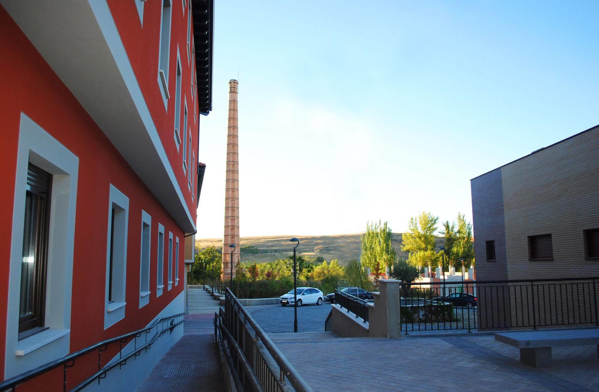The Factory Residence Hall Segovia Dış mekan fotoğraf