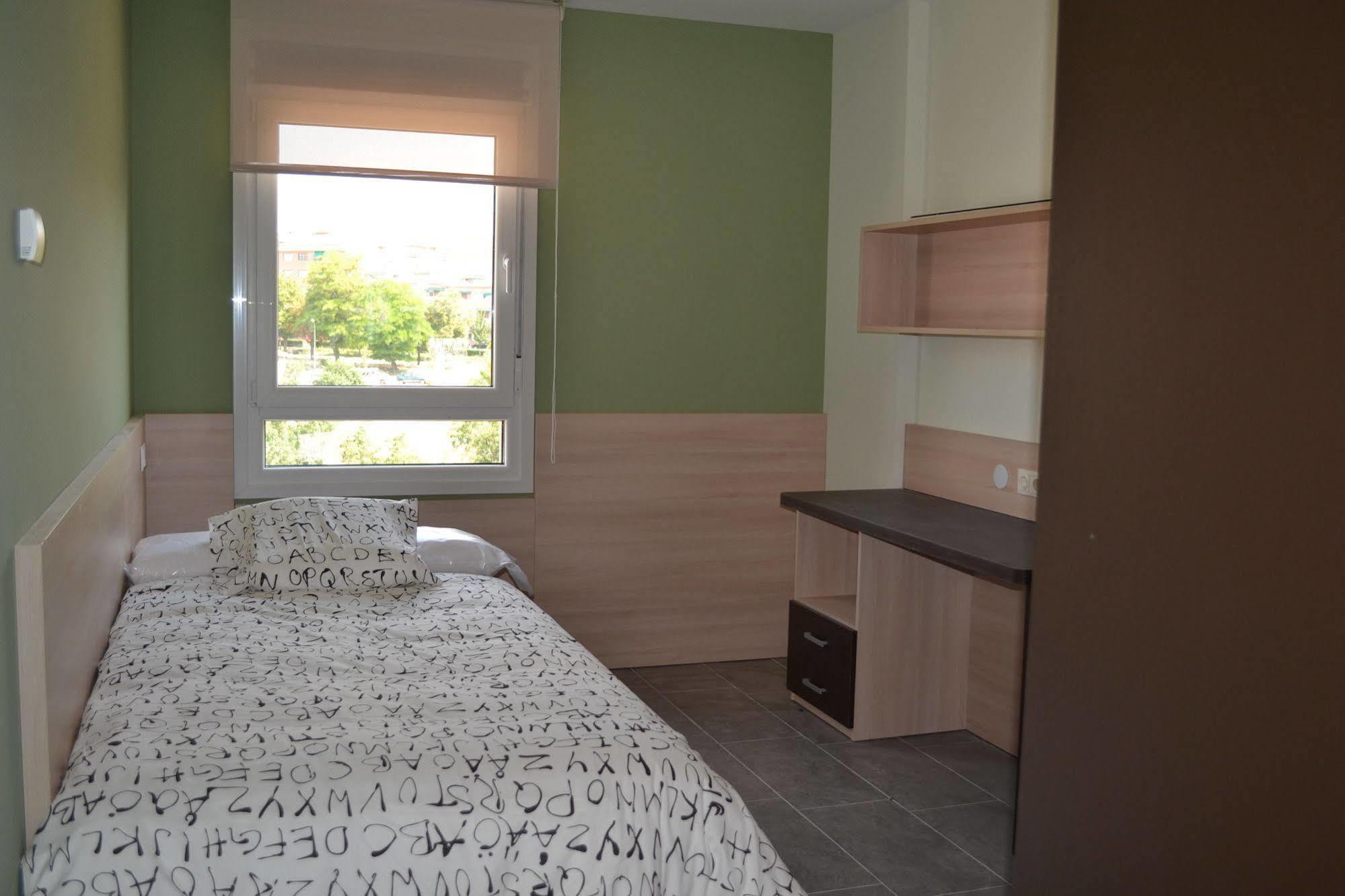 The Factory Residence Hall Segovia Dış mekan fotoğraf